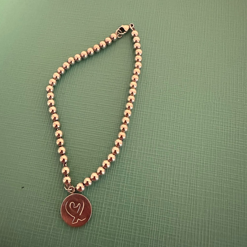 Return to Tiffany ribbon